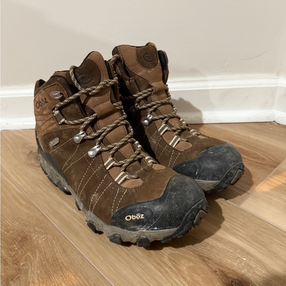 Oboz Women's Durable Brown Hiking Boots